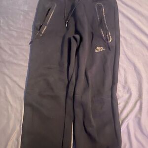 NIKE TECH PANTS